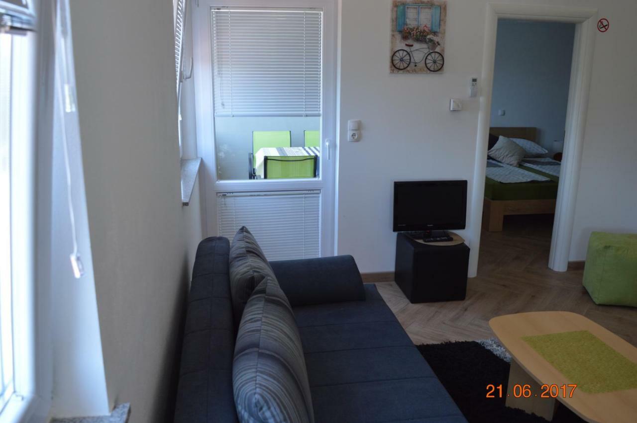 Apartments Armando ザダル エクステリア 写真