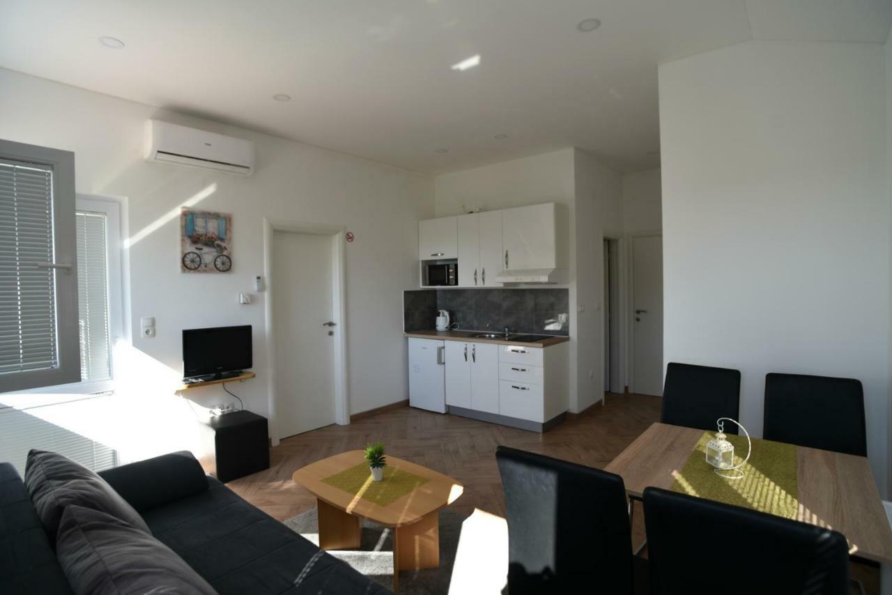 Apartments Armando ザダル エクステリア 写真